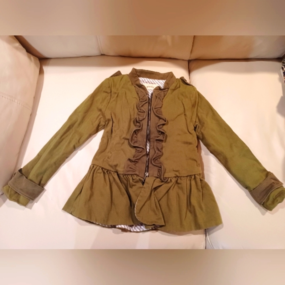 Persnickety girl's jacket size 7